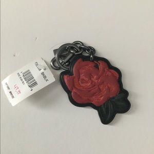Coach keychain rose, NWT